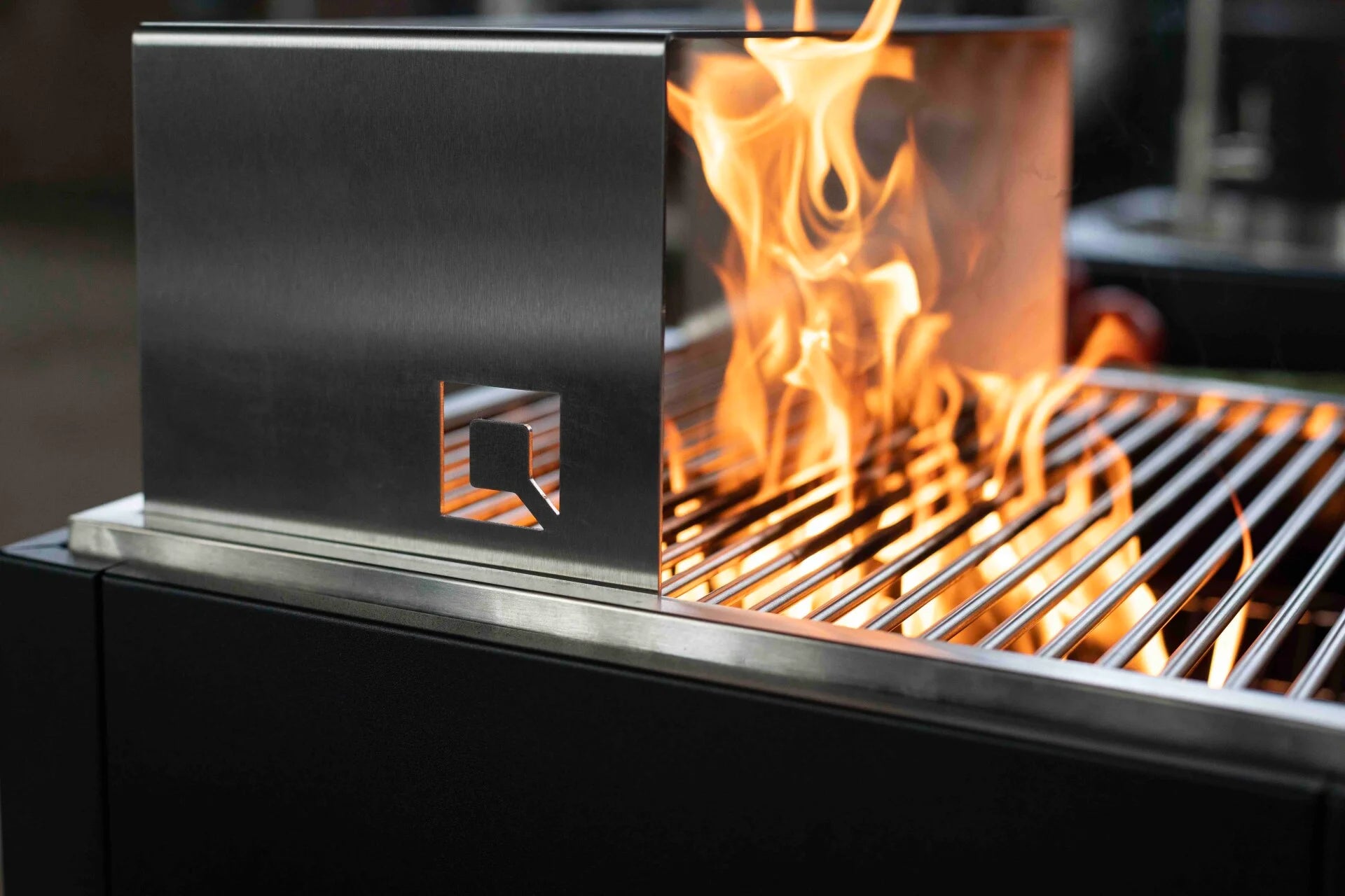 oneQ Glow Built-in Set met Deksel | Inbouw houtskoolbarbecue